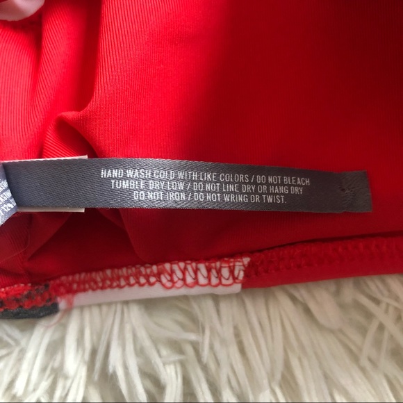 Aerie Floral Crop High Neck Bathing Suit Top NWOT - Picture 8 of 9